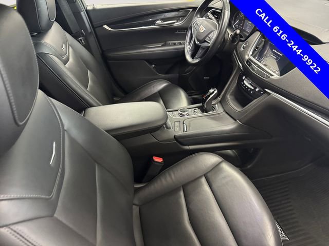 Used 2021 Cadillac XT5 Premium Luxury image 7