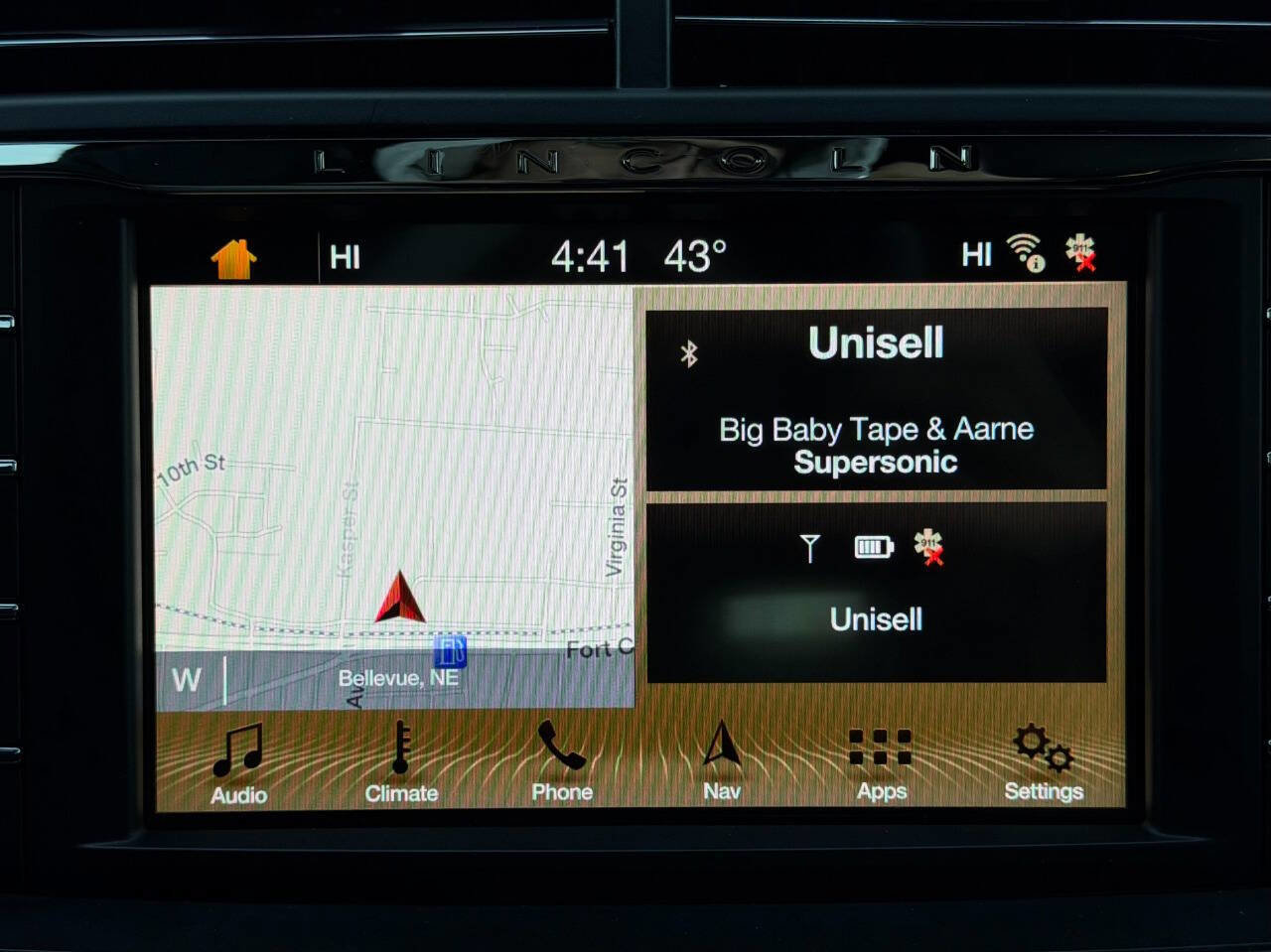 Used 2017 Lincoln Continental Select AWD/4WD image 37