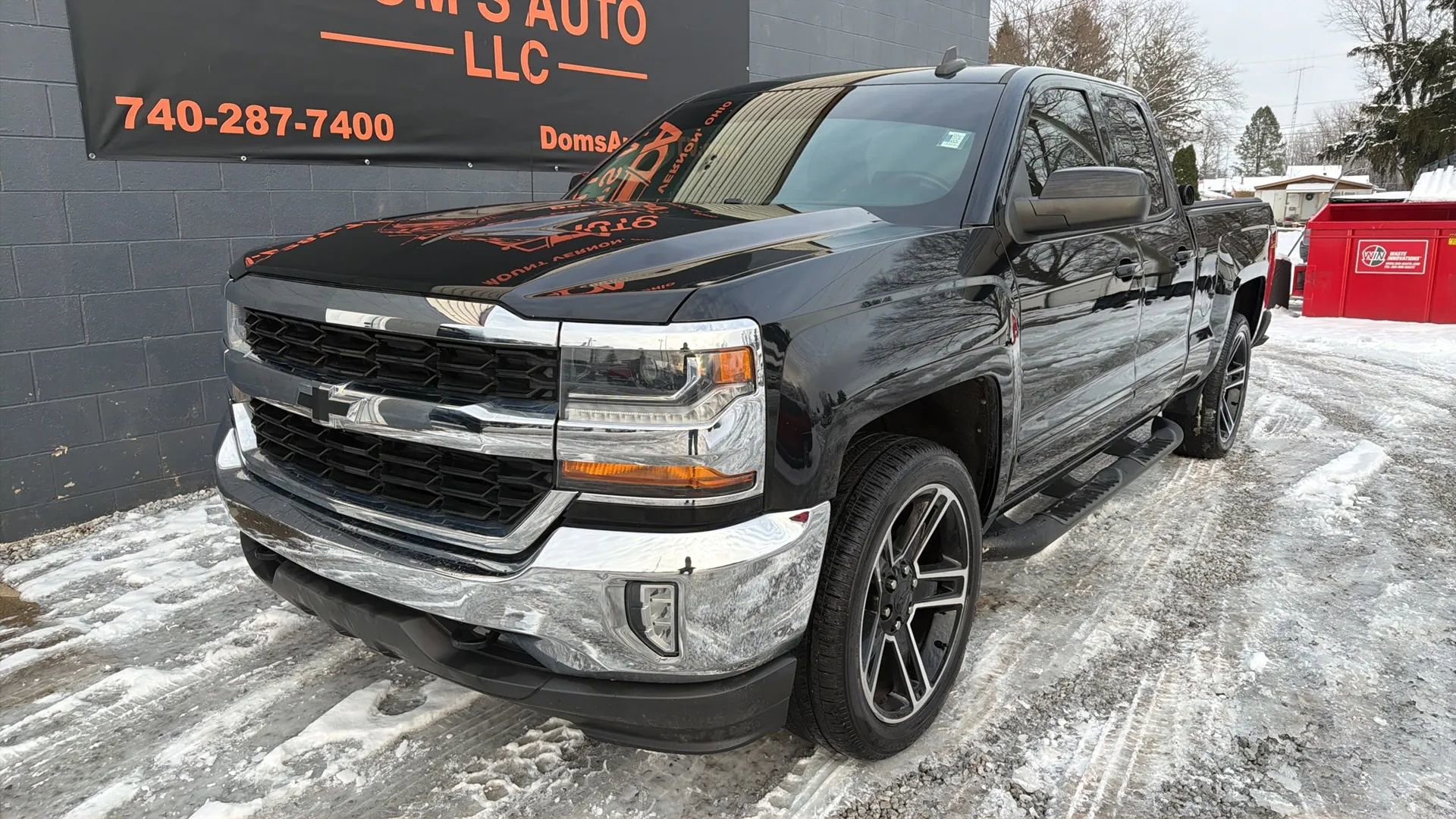 Used 2017 Chevrolet Silverado 1500 LT w/ LPO, Black Pack image 10