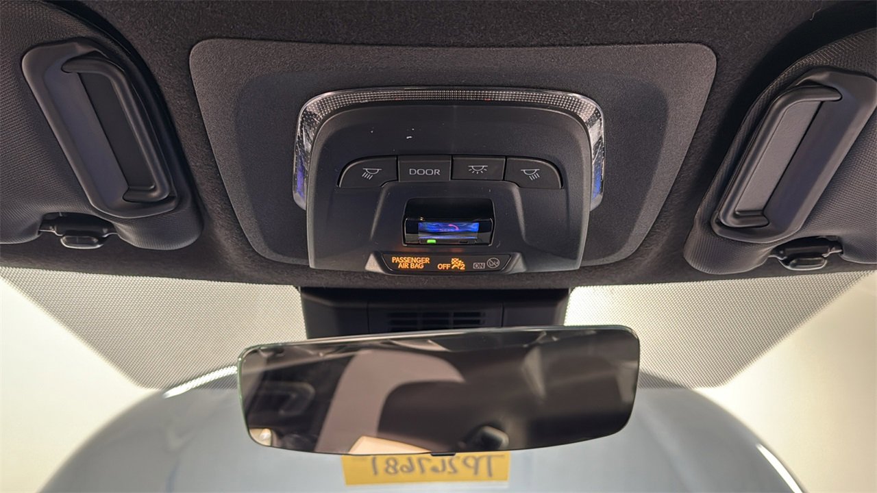 New 2026 Toyota Corolla SE image 11