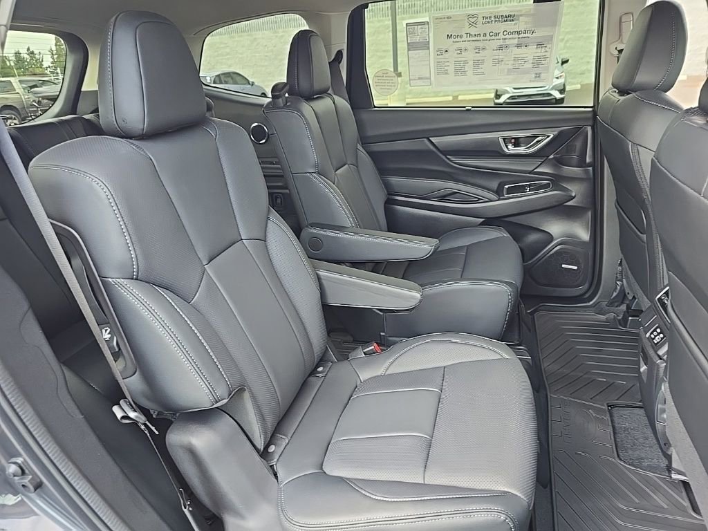 New 2025 Subaru Ascent Limited image 15
