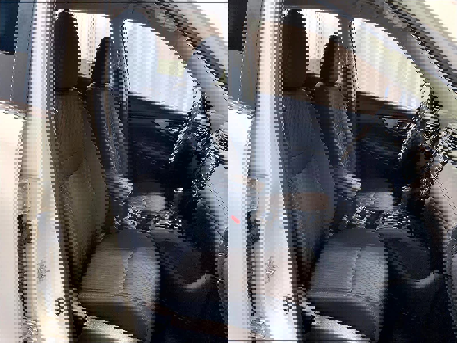 Used 2018 Nissan Rogue SV w/ Premium Package AWD/4WD image 11