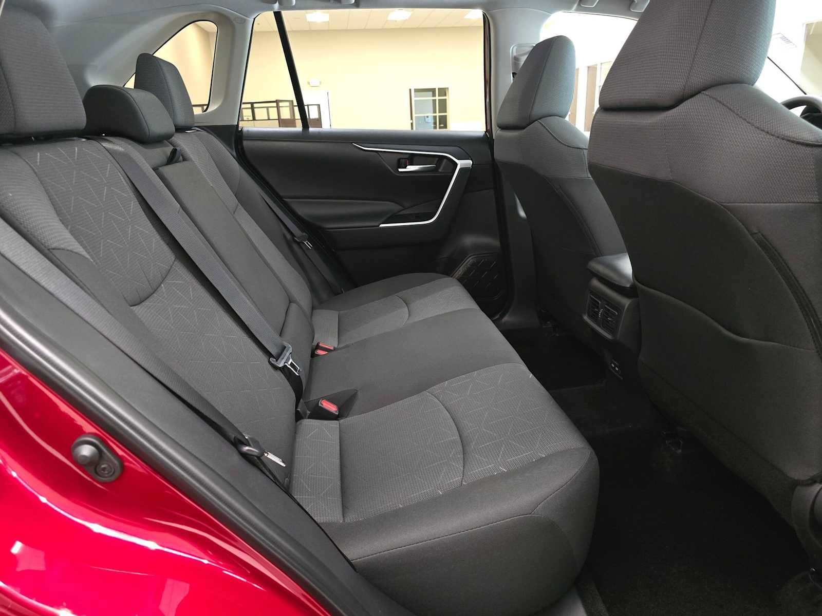 Certified 2025 Toyota RAV4 XLE w/ Convenience Package AWD/4WD image 26