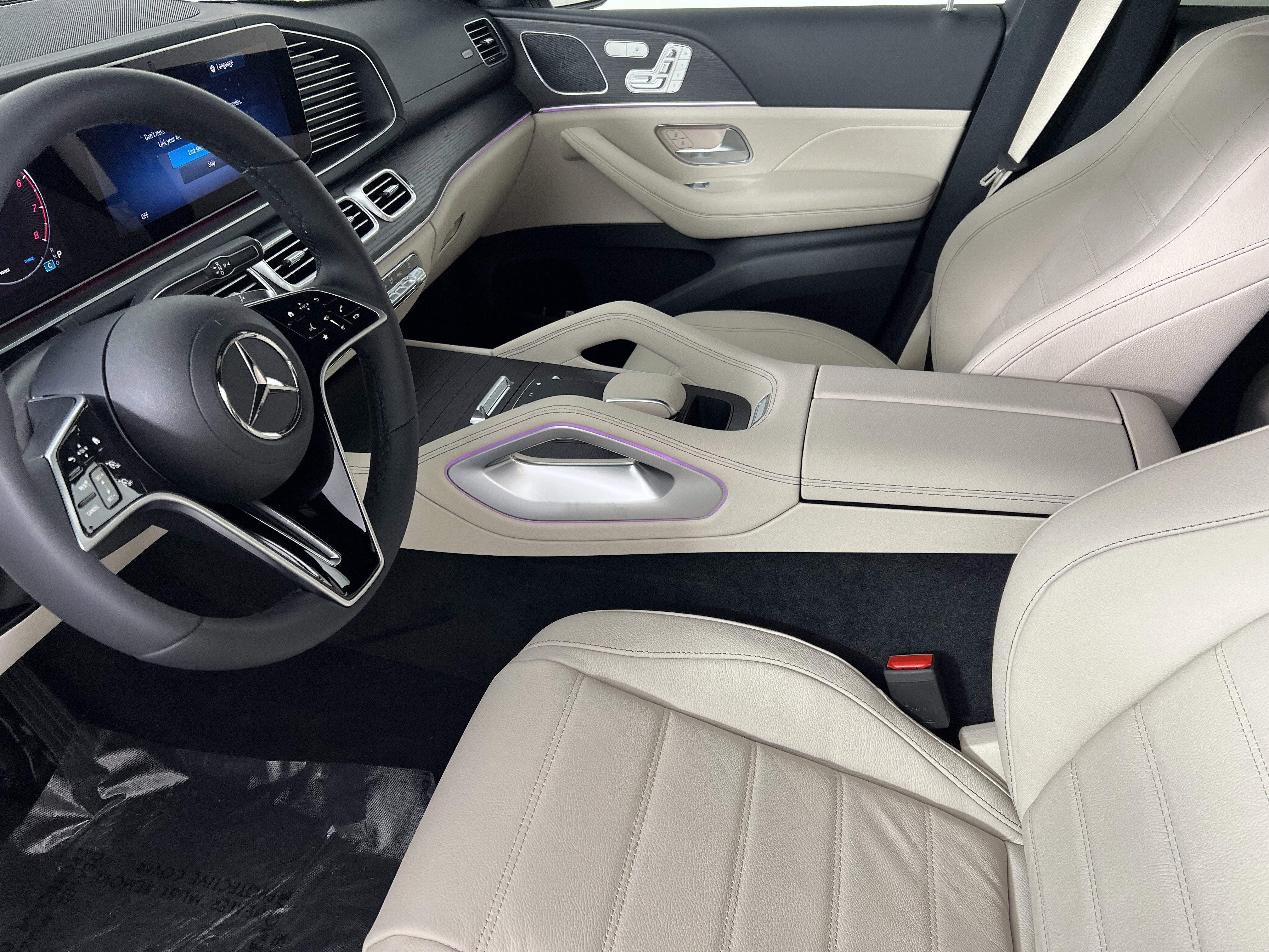 New 2026 Mercedes-Benz GLE 450 4MATIC Coupe image 4