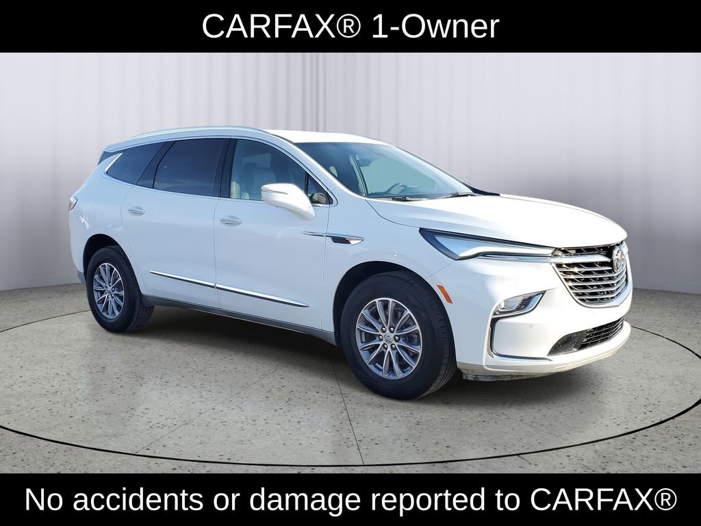 Certified 2023 Buick Enclave Essence image 2