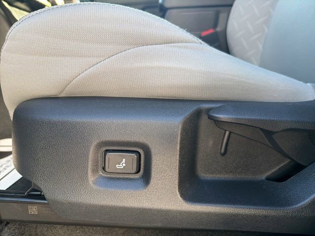 Used 2024 Toyota Tacoma SR5 AWD/4WD image 19