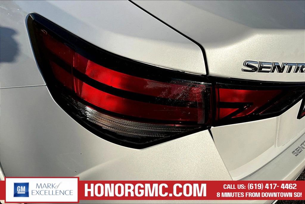 Used 2024 Nissan Sentra SV FWD image 23