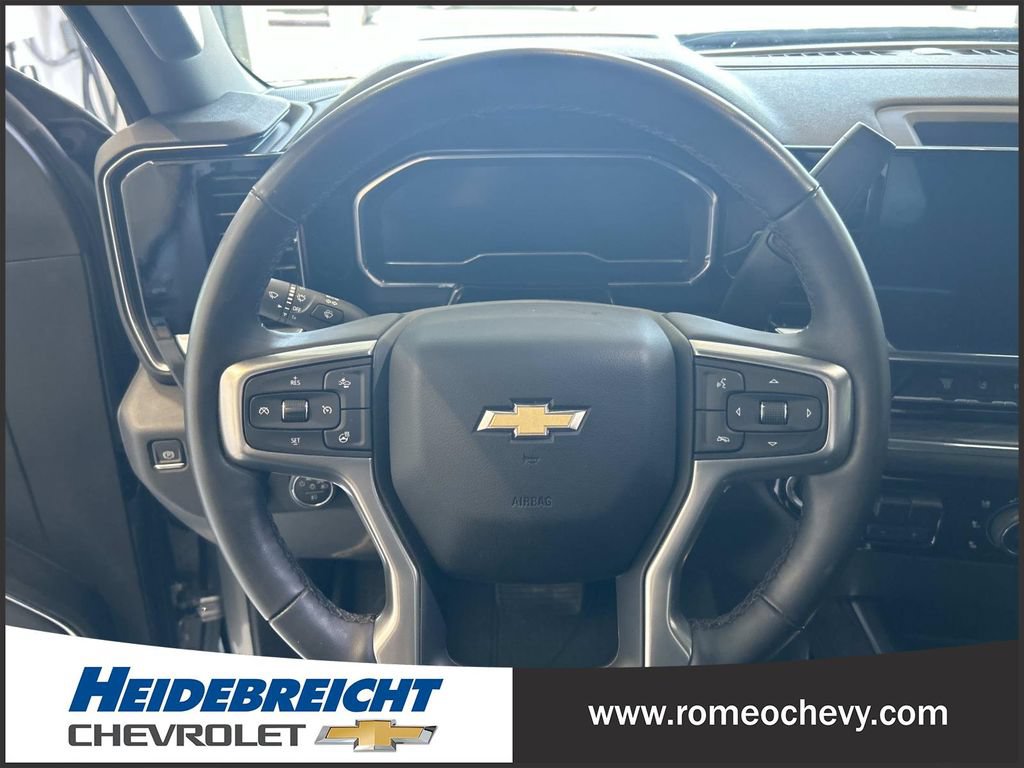 Used 2024 Chevrolet Silverado 2500 LTZ w/ LTZ Plus Package AWD/4WD image 18