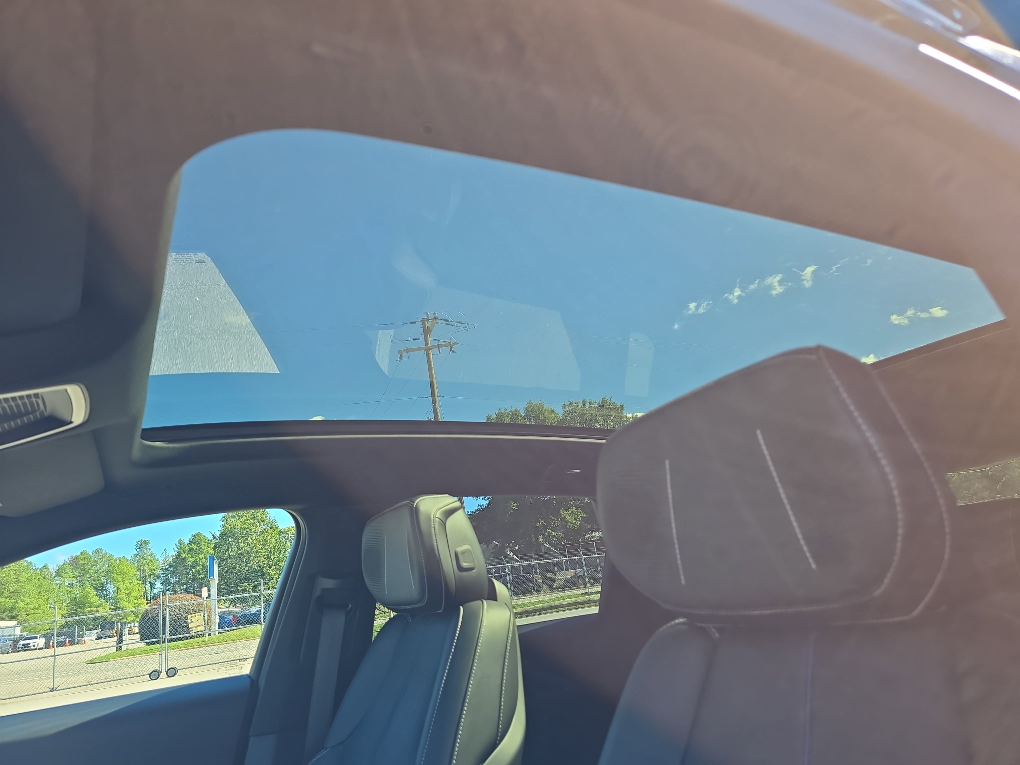 Used 2023 Cadillac Lyriq 2WD image 30