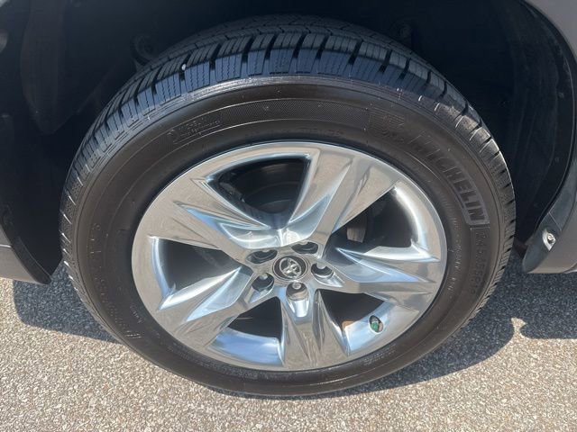 Used 2017 Toyota Highlander Limited FWD image 14