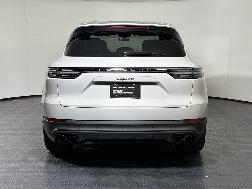 Certified 2023 Porsche Cayenne AWD/4WD image 6