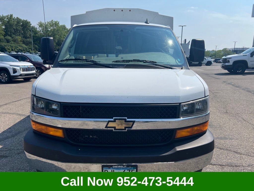 Used 2024 Chevrolet Express 3500 w/ Power Convenience Package RWD video 1
