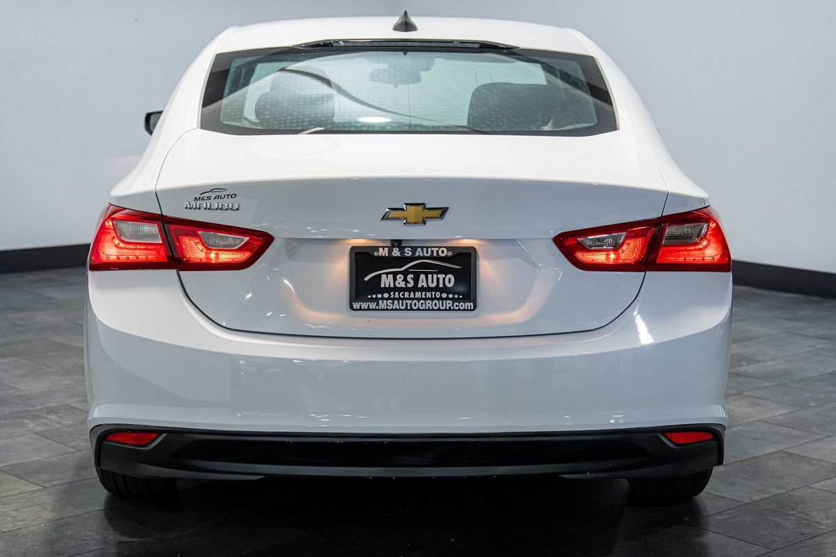 Used 2023 Chevrolet Malibu LS FWD image 5