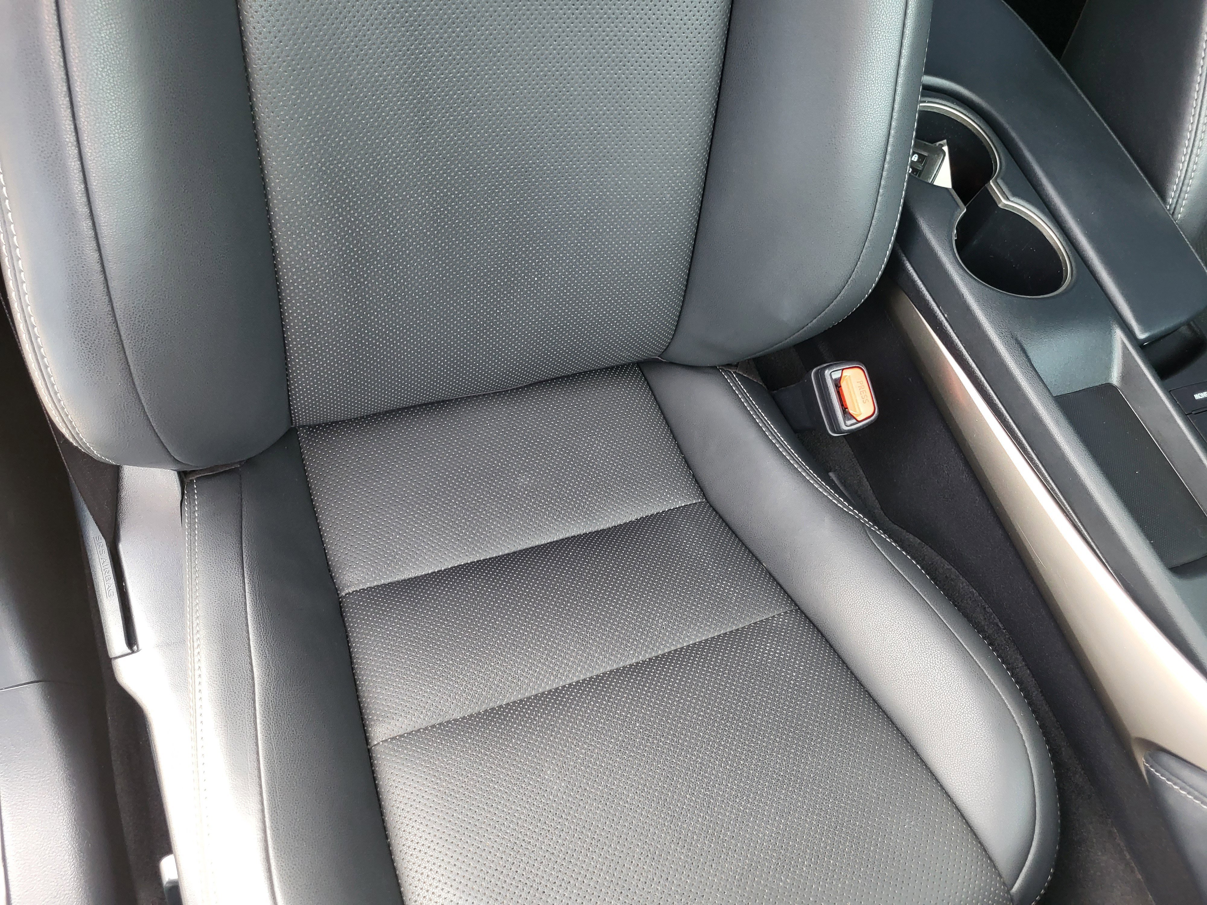 Used 2017 Lexus IS 300 AWD image 15