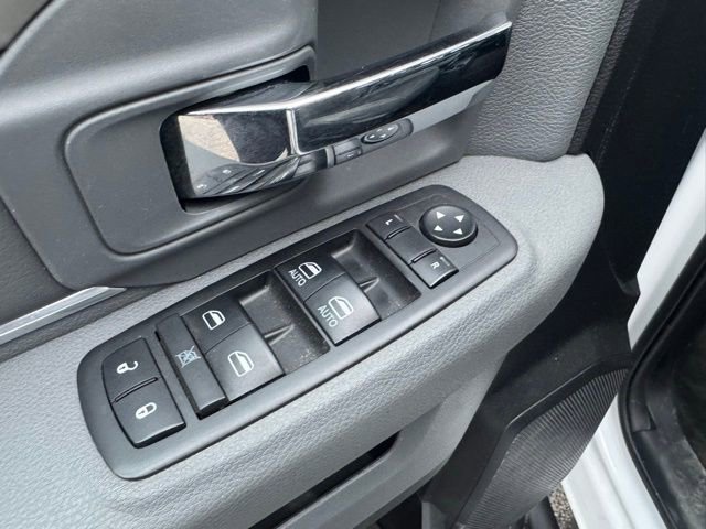 Used 2014 RAM 1500 Outdoorsman image 28