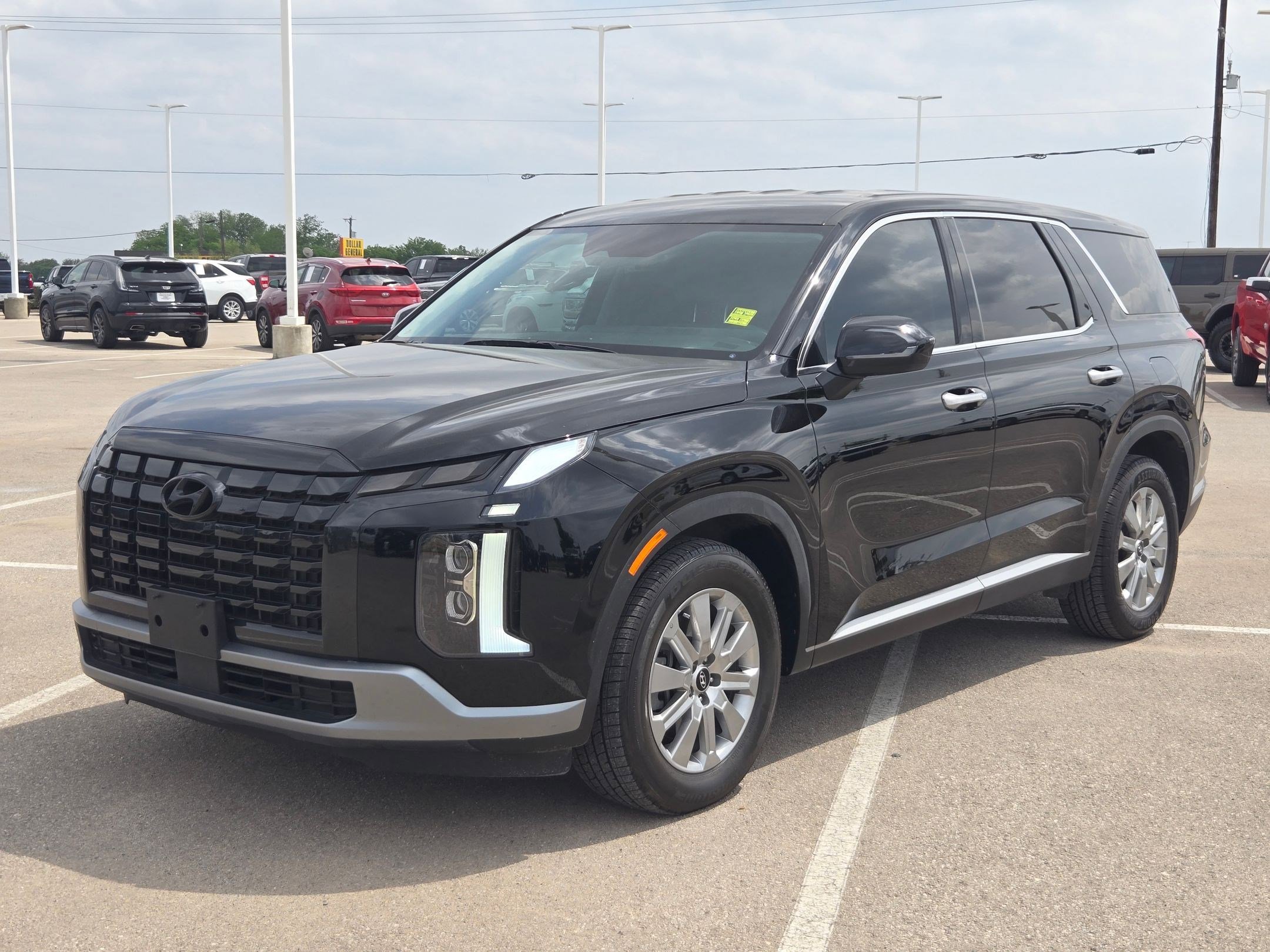 Used 2025 Hyundai Palisade SE image 7