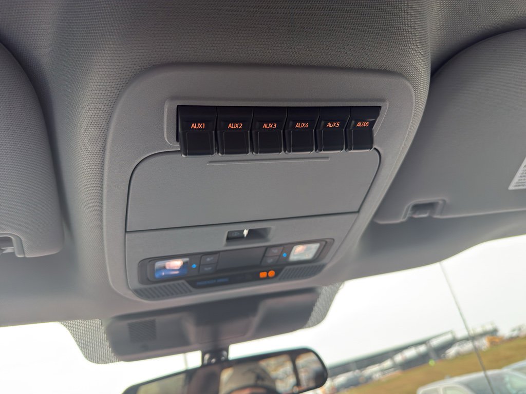 New 2026 Ford F450 XL w/ 360-Degree Camera Package image 21