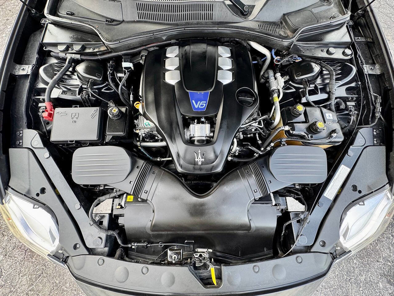 Used 2017 Maserati Quattroporte S GranLusso Q4 image 15