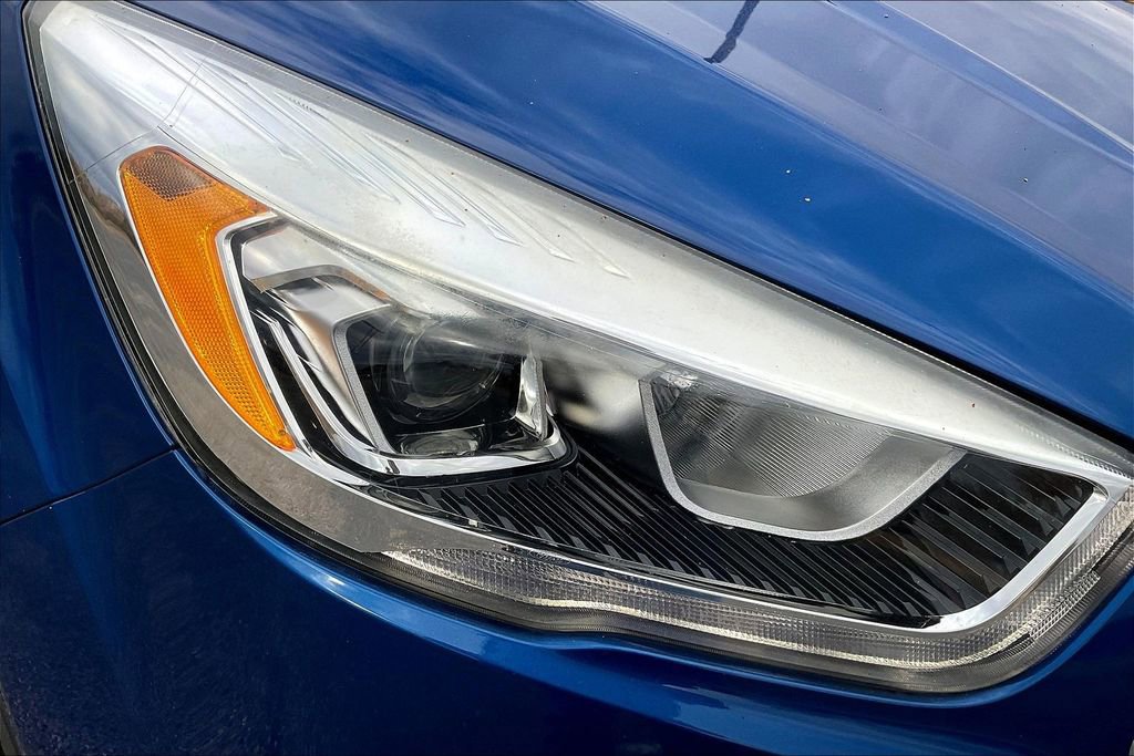 Used 2018 Ford Escape SEL image 23