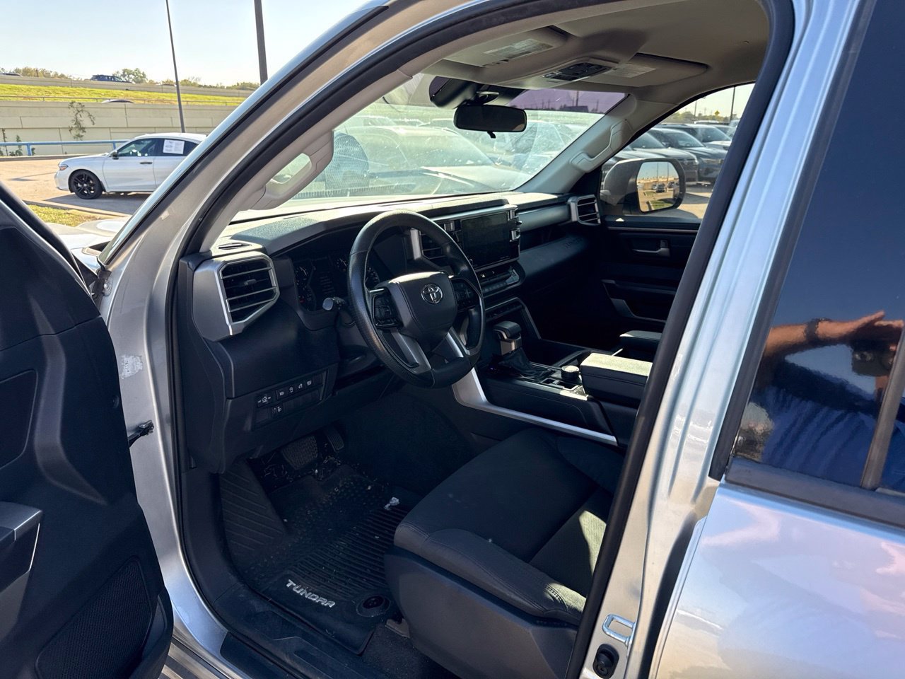 Used 2022 Toyota Tundra SR5 AWD/4WD image 20