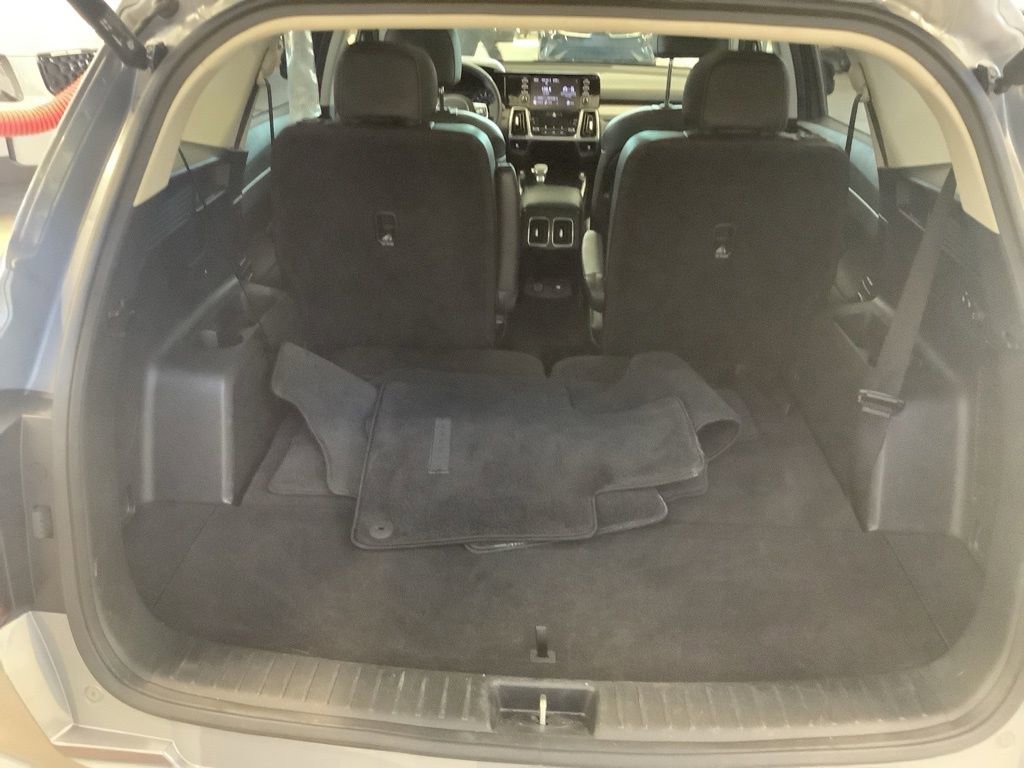 Certified 2021 Kia Sorento EX w/ Panoramic Sunroof Package image 14