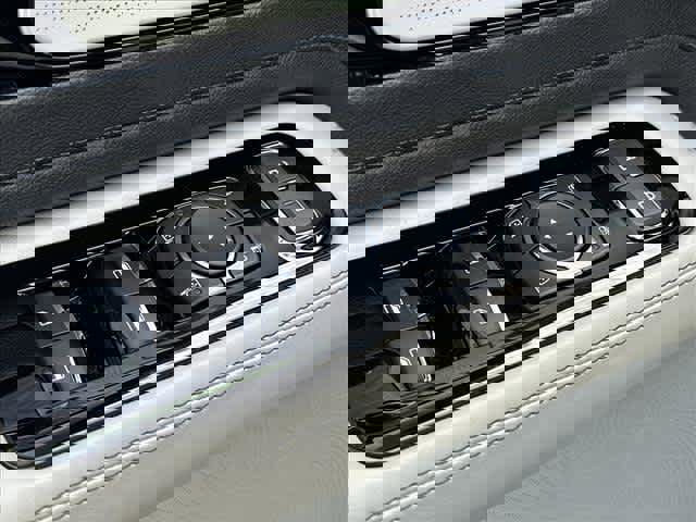 Used 2025 Lincoln Aviator Reserve w/ Equipment Group 201A image 15