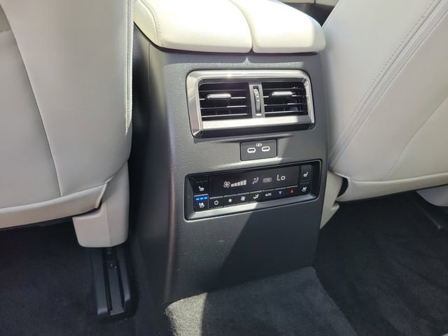 Certified 2024 MAZDA CX-90 3.3 Turbo S w/ Premium Plus AWD/4WD image 23