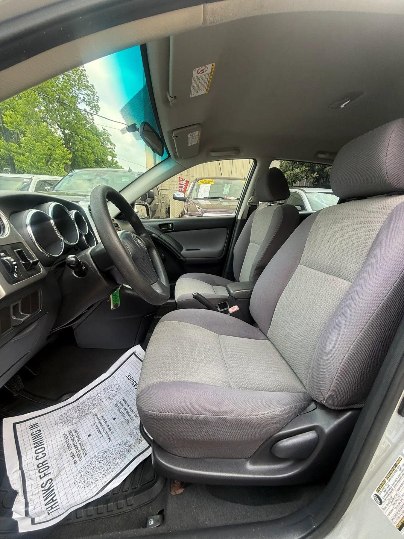 Used 2004 Toyota Matrix FWD image 14