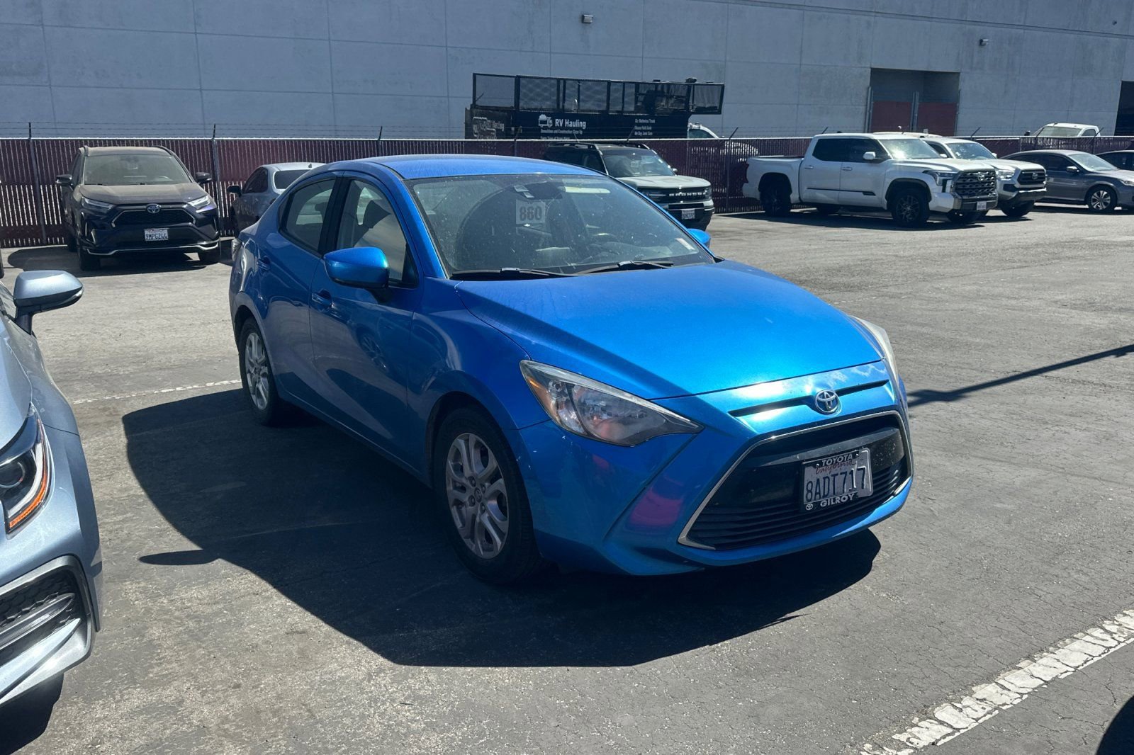 Used 2017 Toyota Yaris iA image 2