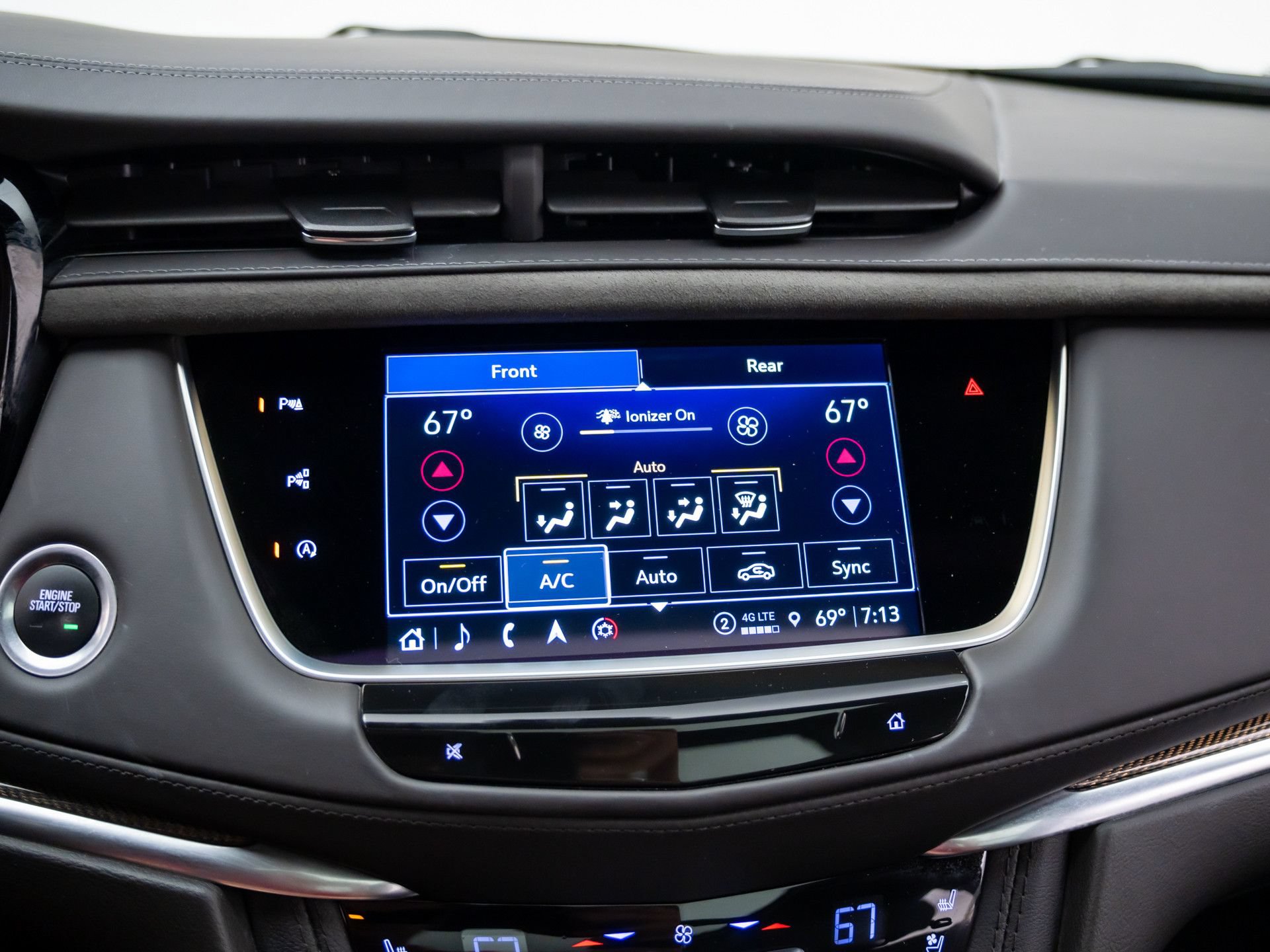 Certified 2024 Cadillac XT5 Sportv w/ Platinum Package AWD/4WD image 27