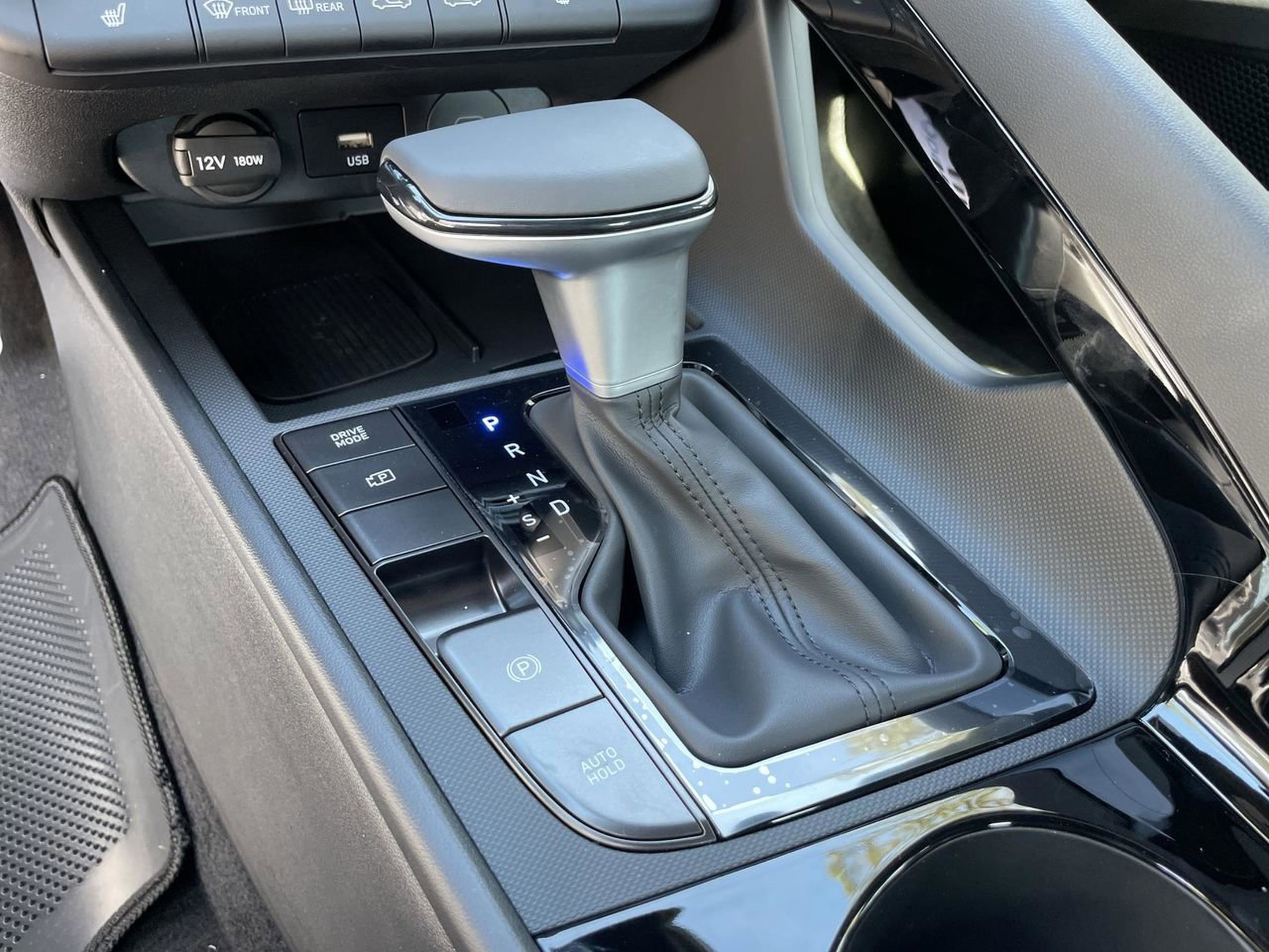 New 2026 Hyundai Elantra SEL Sport image 15