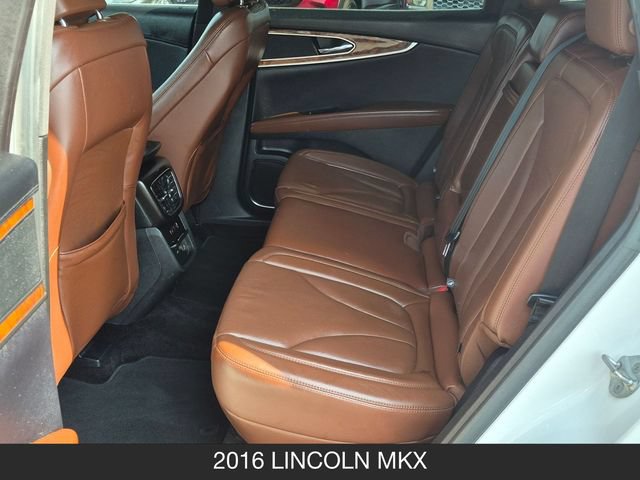 Used 2016 Lincoln MKX Reserve w/ Climate Package AWD/4WD image 16