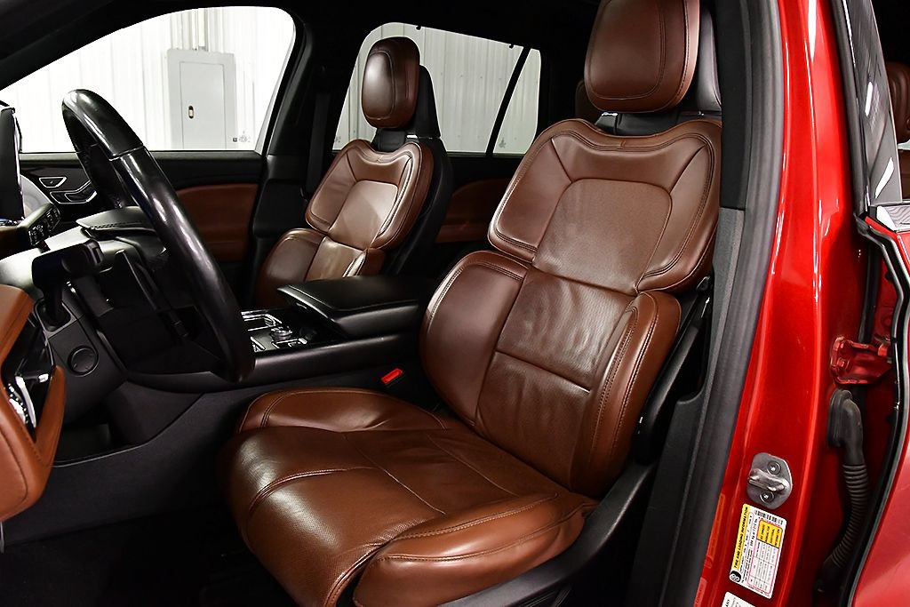 Used 2020 Lincoln Aviator Reserve w/ Equipment Group 202A AWD/4WD image 29