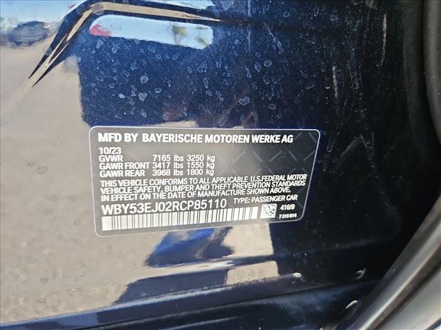Certified 2024 BMW i7 xDrive60 AWD/4WD image 27