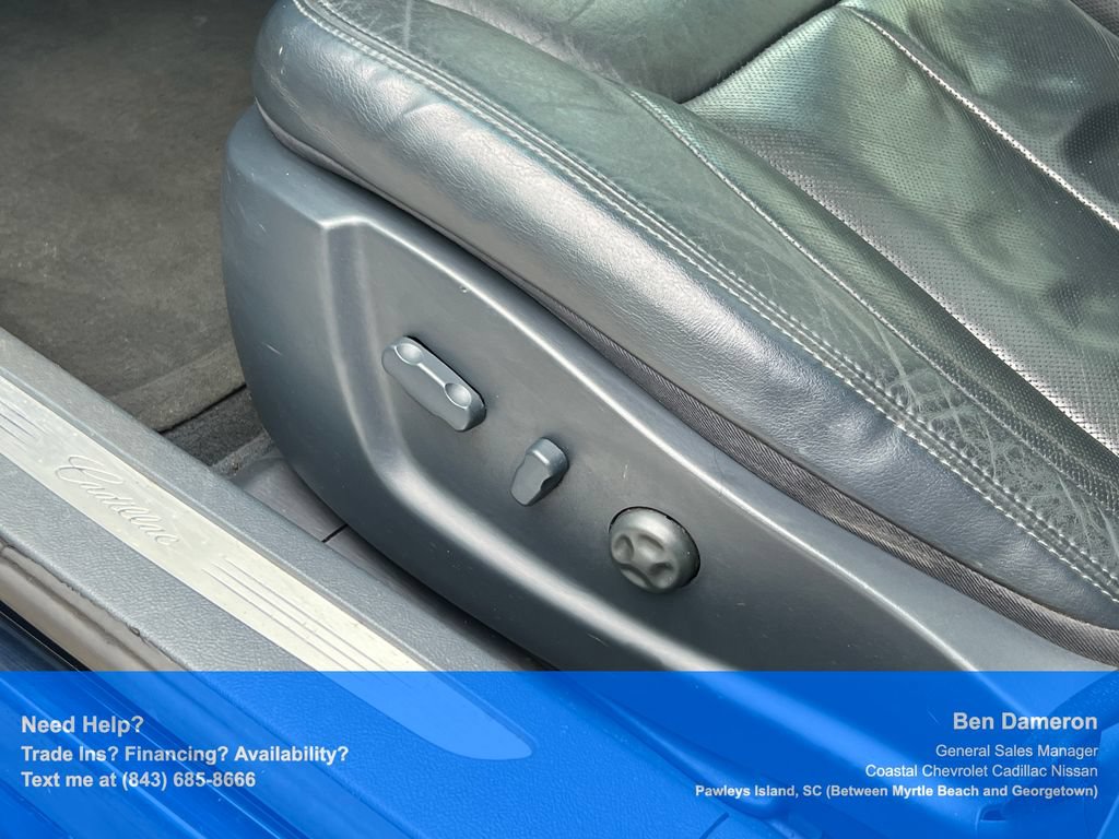 Used 2006 Cadillac DTS w/ Sun And Sound Package FWD image 8