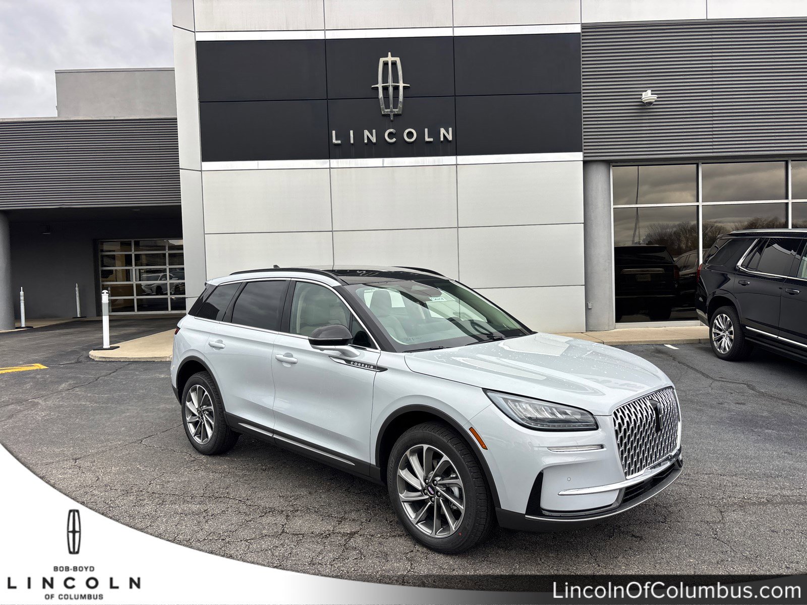 New 2026 Lincoln Corsair Premiere image 1