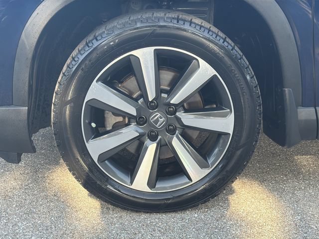 Used 2024 Honda Pilot Touring image 10