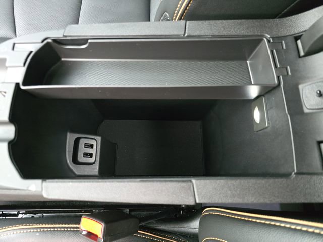 Used 2024 GMC Terrain AT4 w/ Infotainment Package II image 26