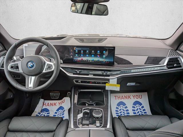 New 2026 BMW X5 xDrive50e w/ M Sport Package AWD/4WD image 16