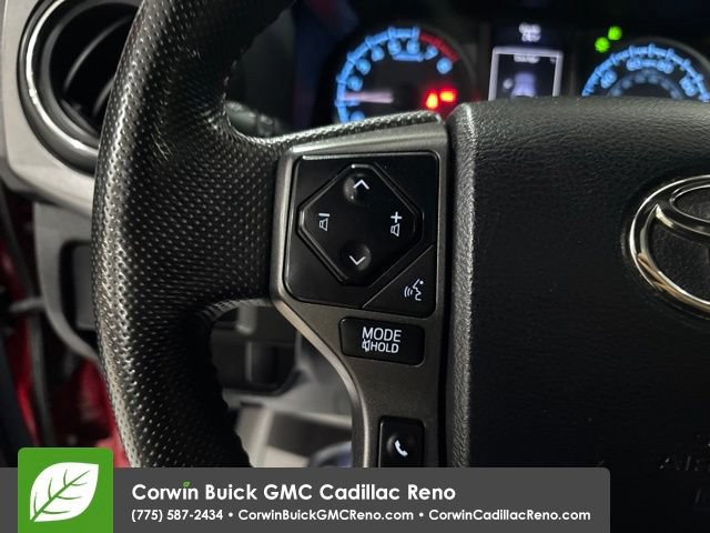 Used 2016 Toyota Tacoma TRD Off-Road w/ Premium & Technology Package AWD/4WD image 18