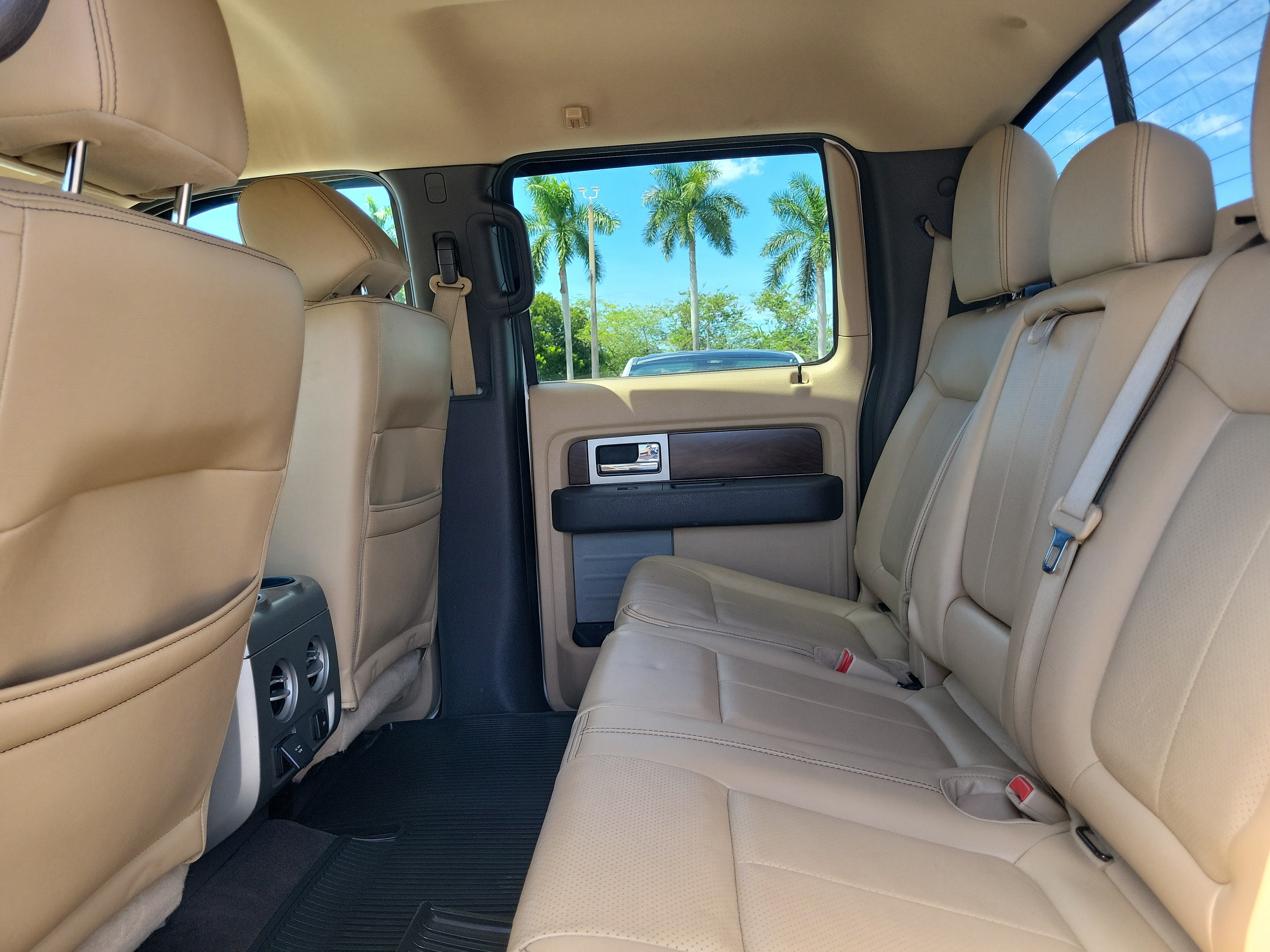 Used 2012 Ford F150 Lariat w/ Lariat Chrome Pkg AWD/4WD image 14