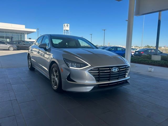 Used 2023 Hyundai Sonata SE image 3