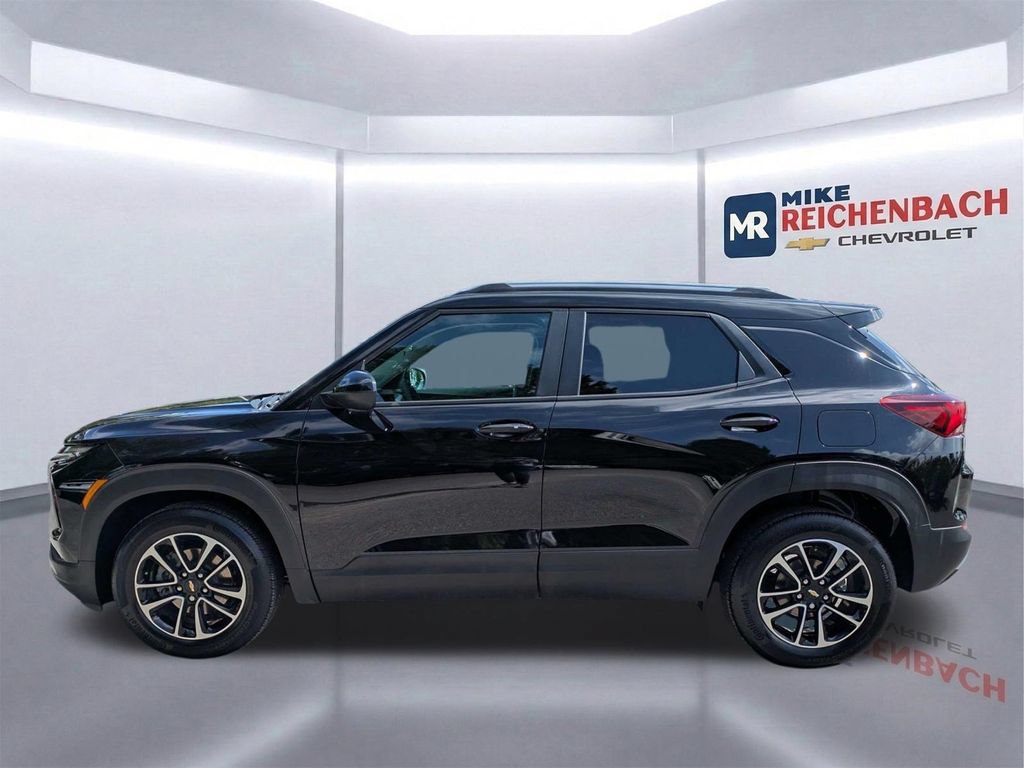 Used 2026 Chevrolet TrailBlazer LT FWD image 7