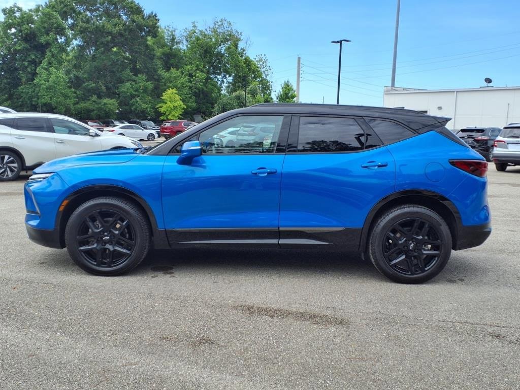 Used 2024 Chevrolet Blazer RS w/ Driver Confidence II Package image 3