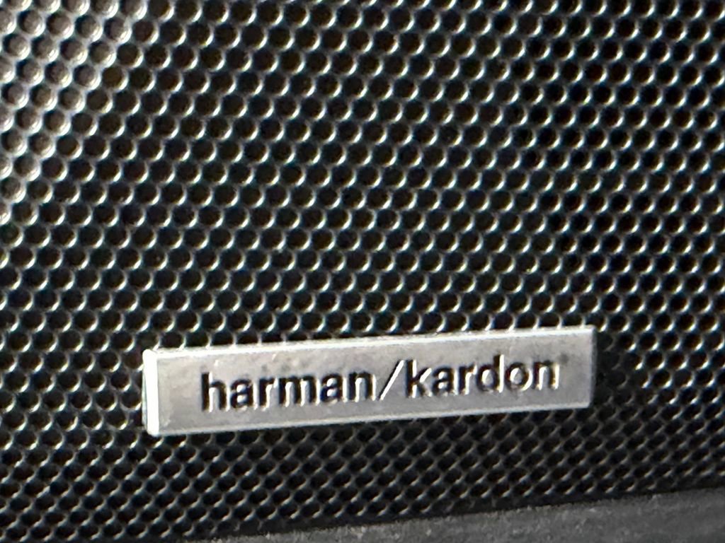 Used 2024 Subaru Outback Limited AWD/4WD image 17