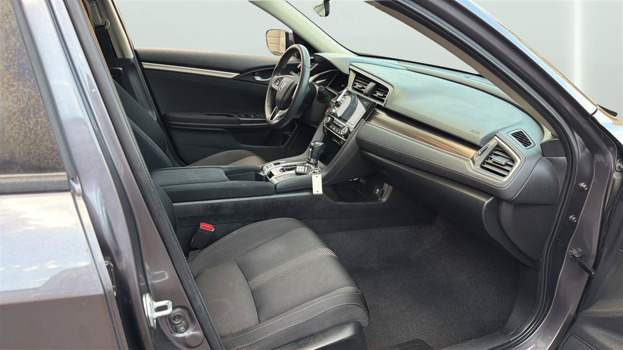 Used 2021 Honda Civic EX image 17