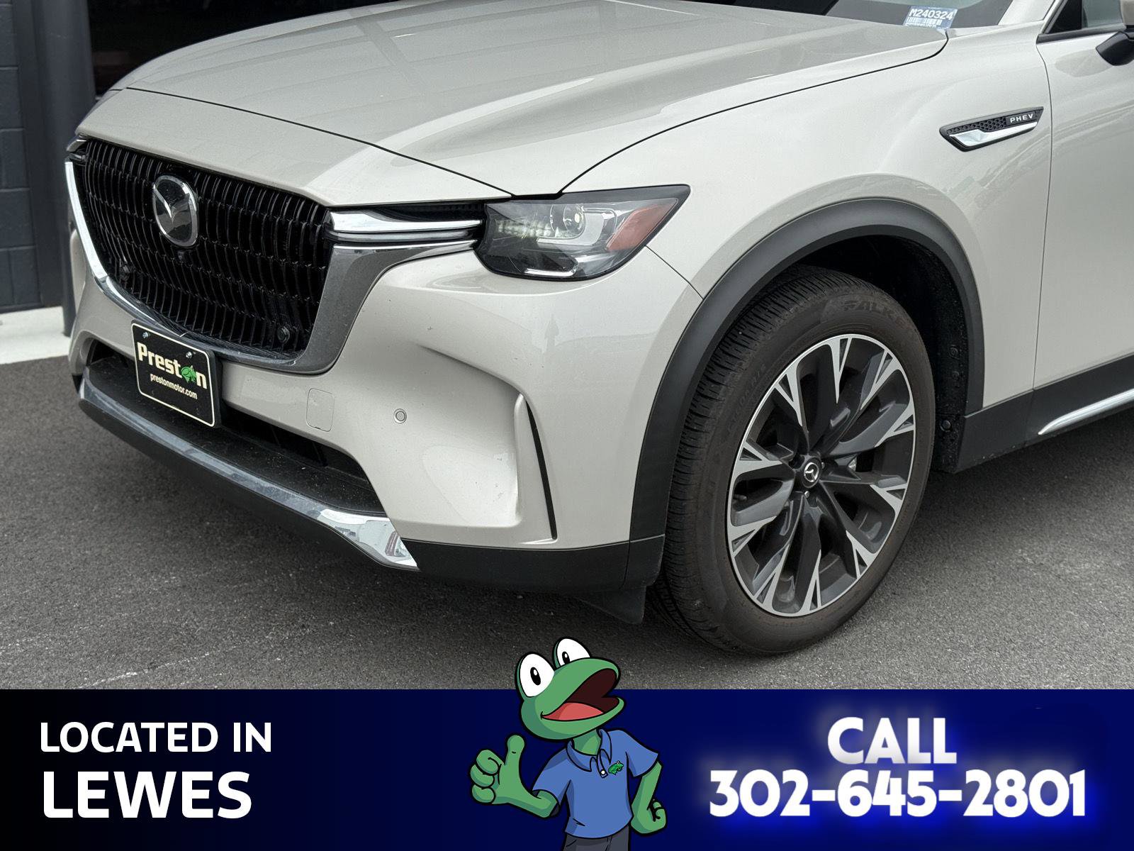 Used 2024 MAZDA CX-90 Plug-In Hybrid w/ Premium Plus image 9