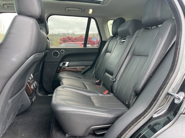 Used 2015 Land Rover Range Rover Supercharged AWD/4WD image 11