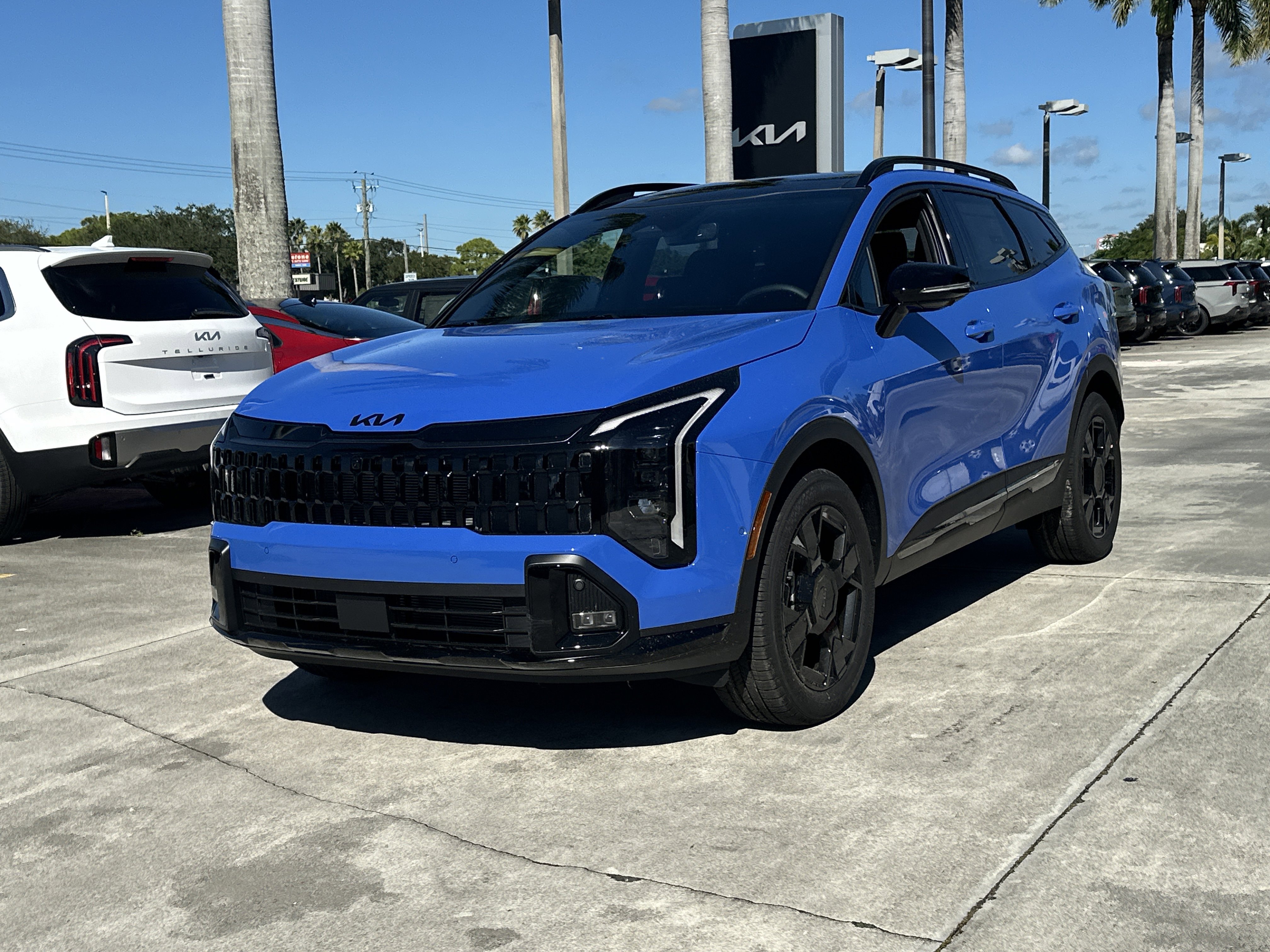 New 2026 Kia Sportage X-Line image 2