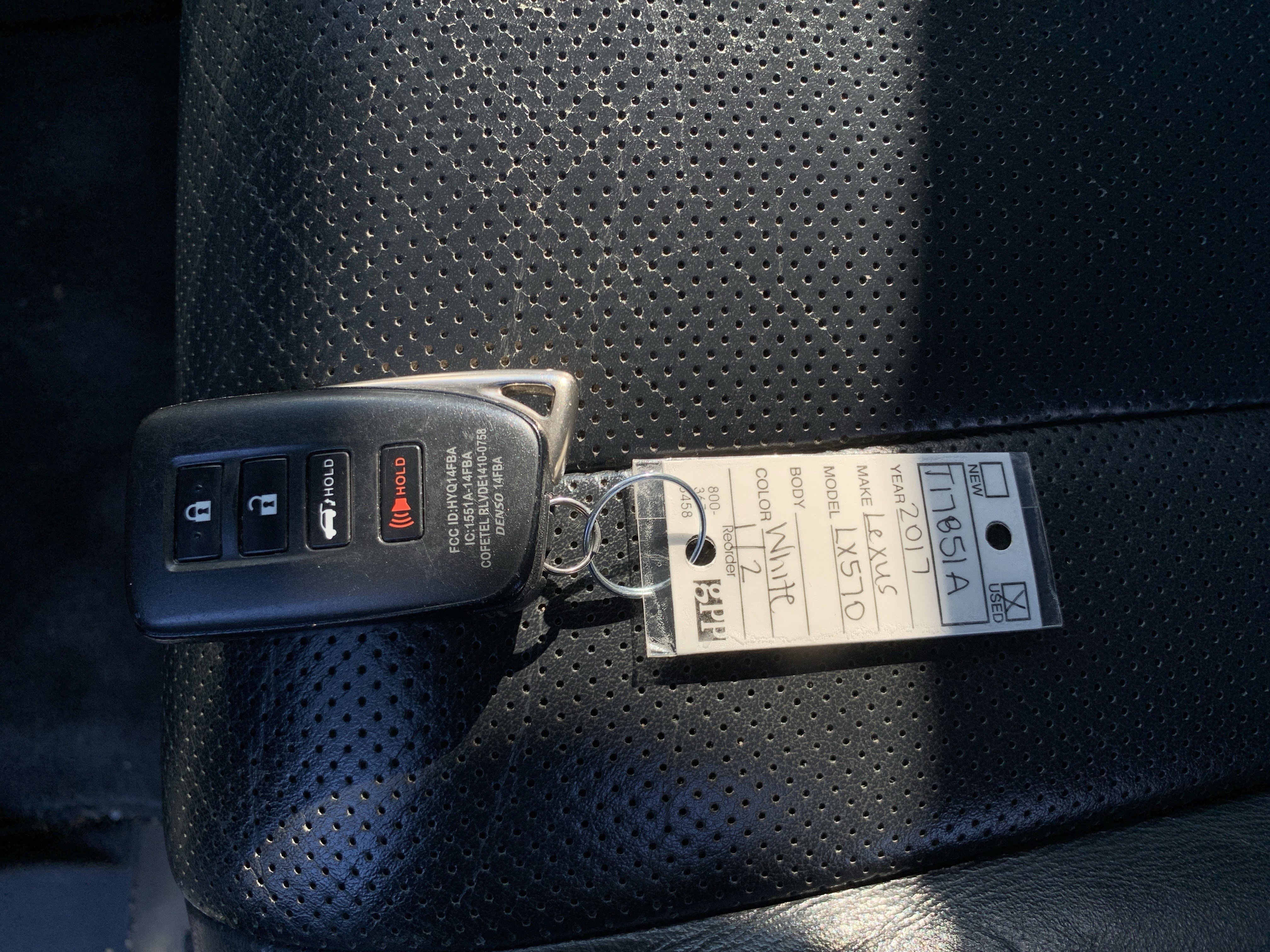 Used 2017 Lexus LX 570 4WD image 36